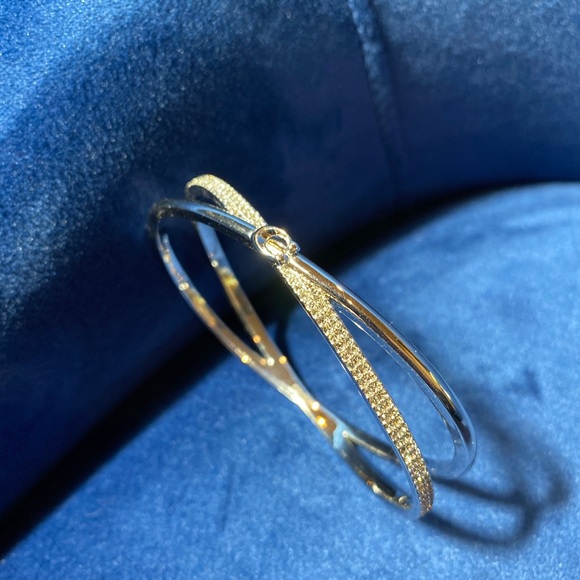 NWT Coach Criss Cross Bangle - Picture 4 of 7